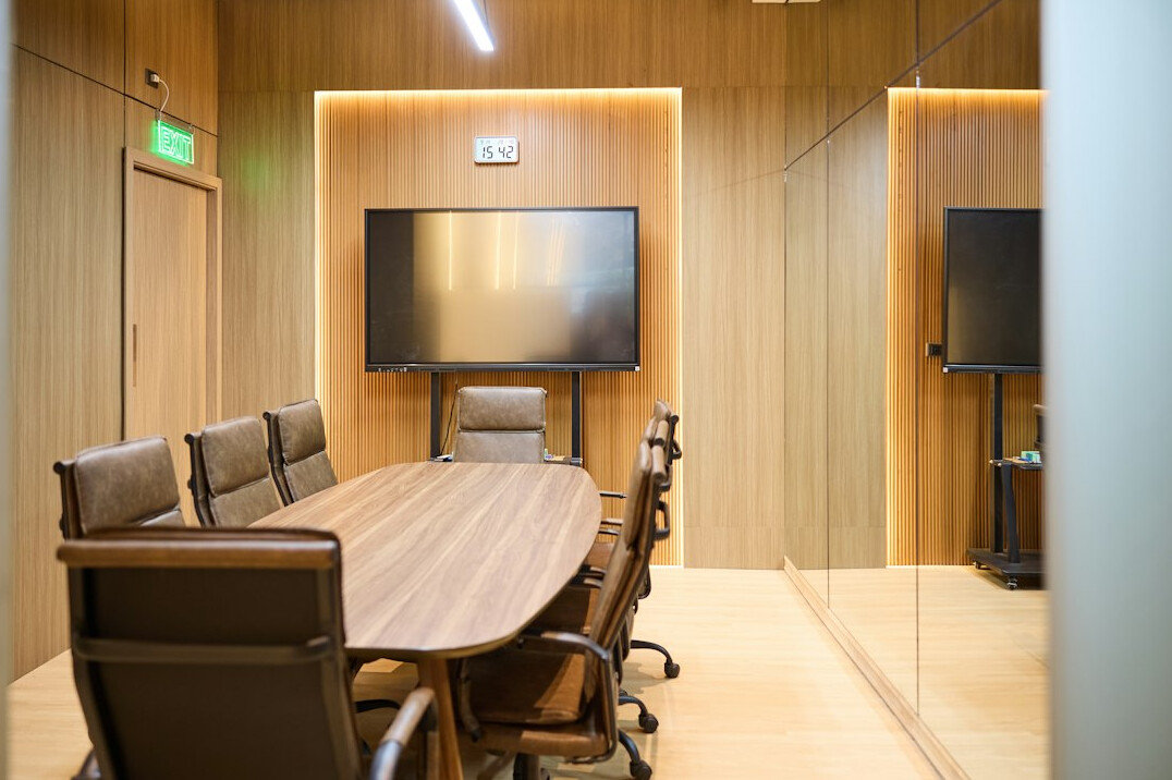corporate meeting room discussion